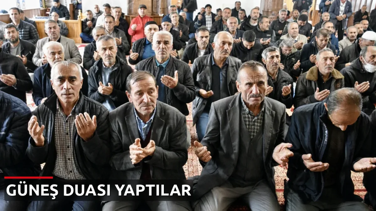 20 günlük nöbet çare olmadı: Camide toplanıp hasat duası yaptılar