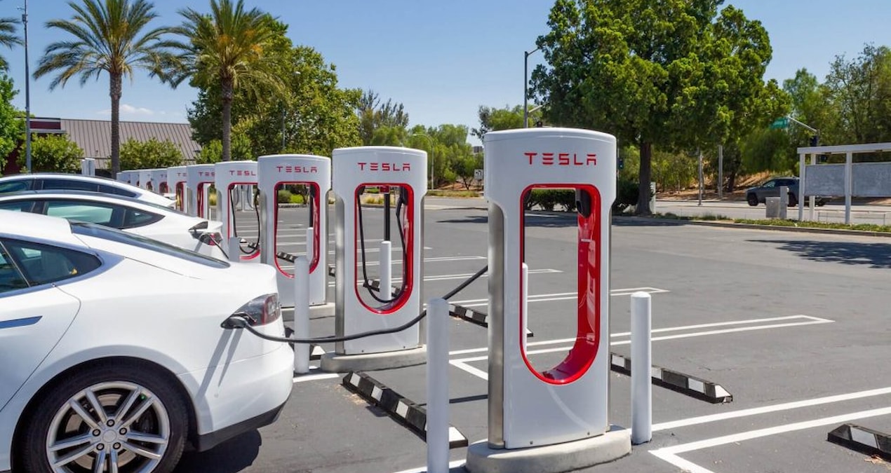 Tesla'nın Şarj Ücretlerine Yeni Zam: Elektrikli Araç Sahiplerinin Maliyet Yükseliyor