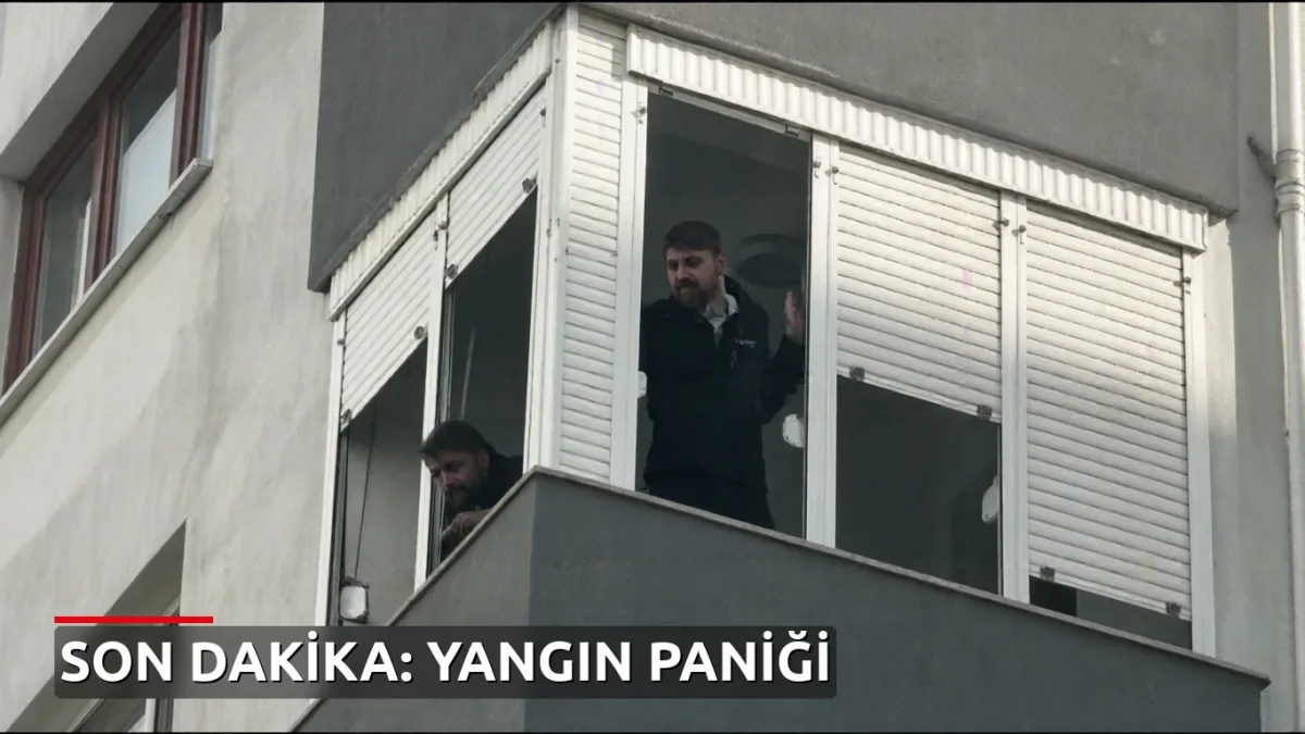 Kadıköy'de 8 katlı binada yangın paniği: Birçok kişi evlerinde mahsur kaldı